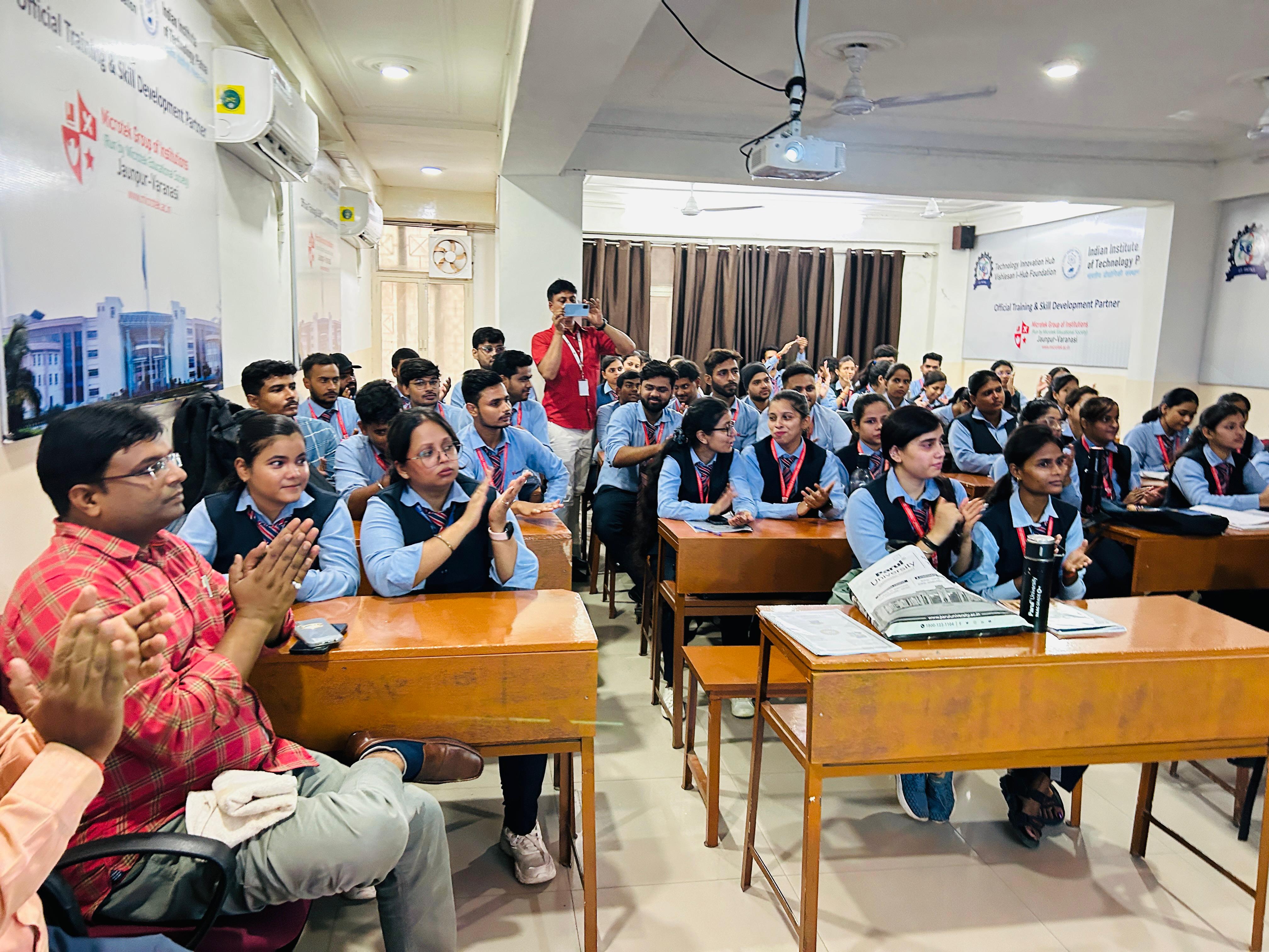 Microtek Varanasi Microtek College of Management & Technology