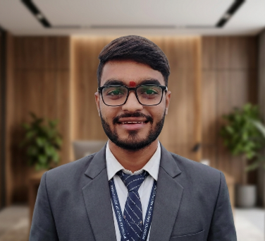 Portrait of Ashutosh Chaubey, a top-performing student from BCOM-HONS. 2023
