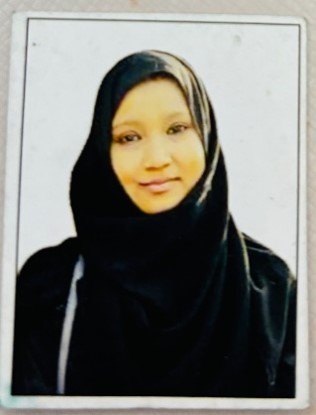 Portrait of Samreen Farha, a top-performing student from BCOM 2023