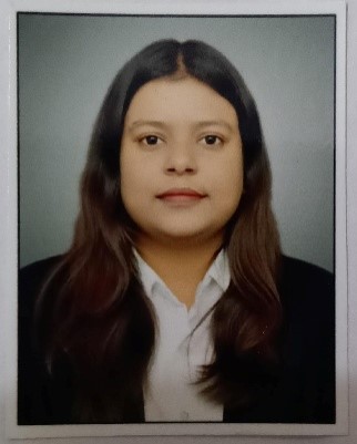 Portrait of Harshita Srivastava, a top-performing student from MCOM 2024