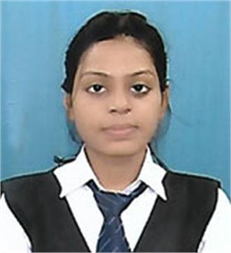 Portrait of Heena Gupta, a top-performing student from BBA 2nd Year
