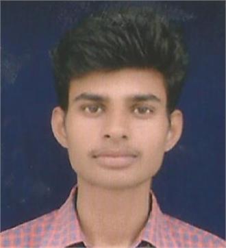 Portrait of Agrasar Singh, a top-performing student from BBA 